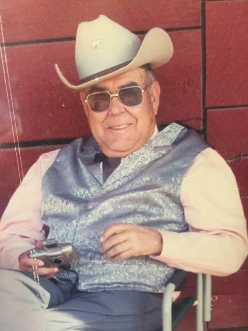 Obituary of Crayton C Guhlke