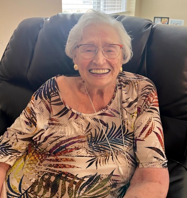 Obituario de Theresa Lisniewski