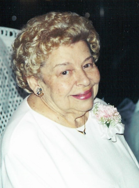 Obituary of Helen B. Simmons