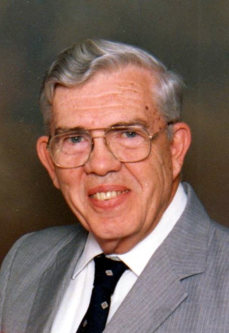 Obituario de John E. Holladay Sr.