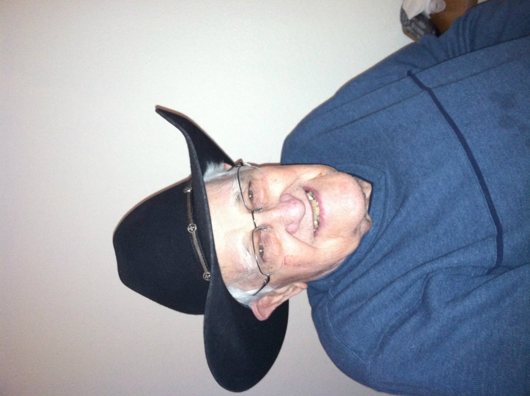 Avis de décès de James F. Hines