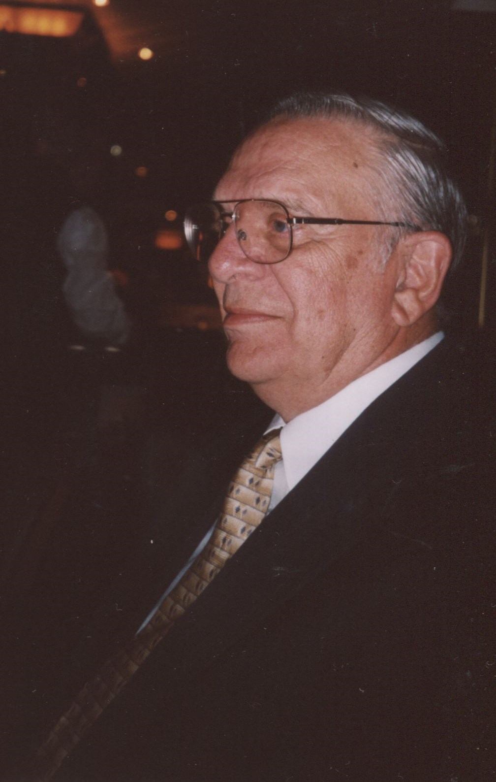 William Hennis's Instagram, Twitter & Facebook on IDCrawl