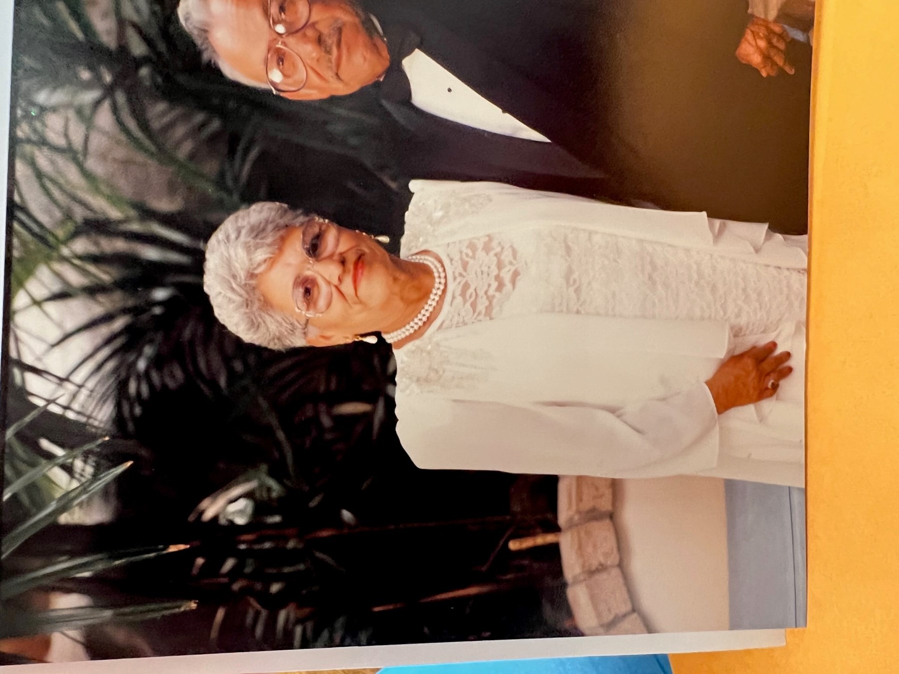 Obituary of Teresa Flores Ramos