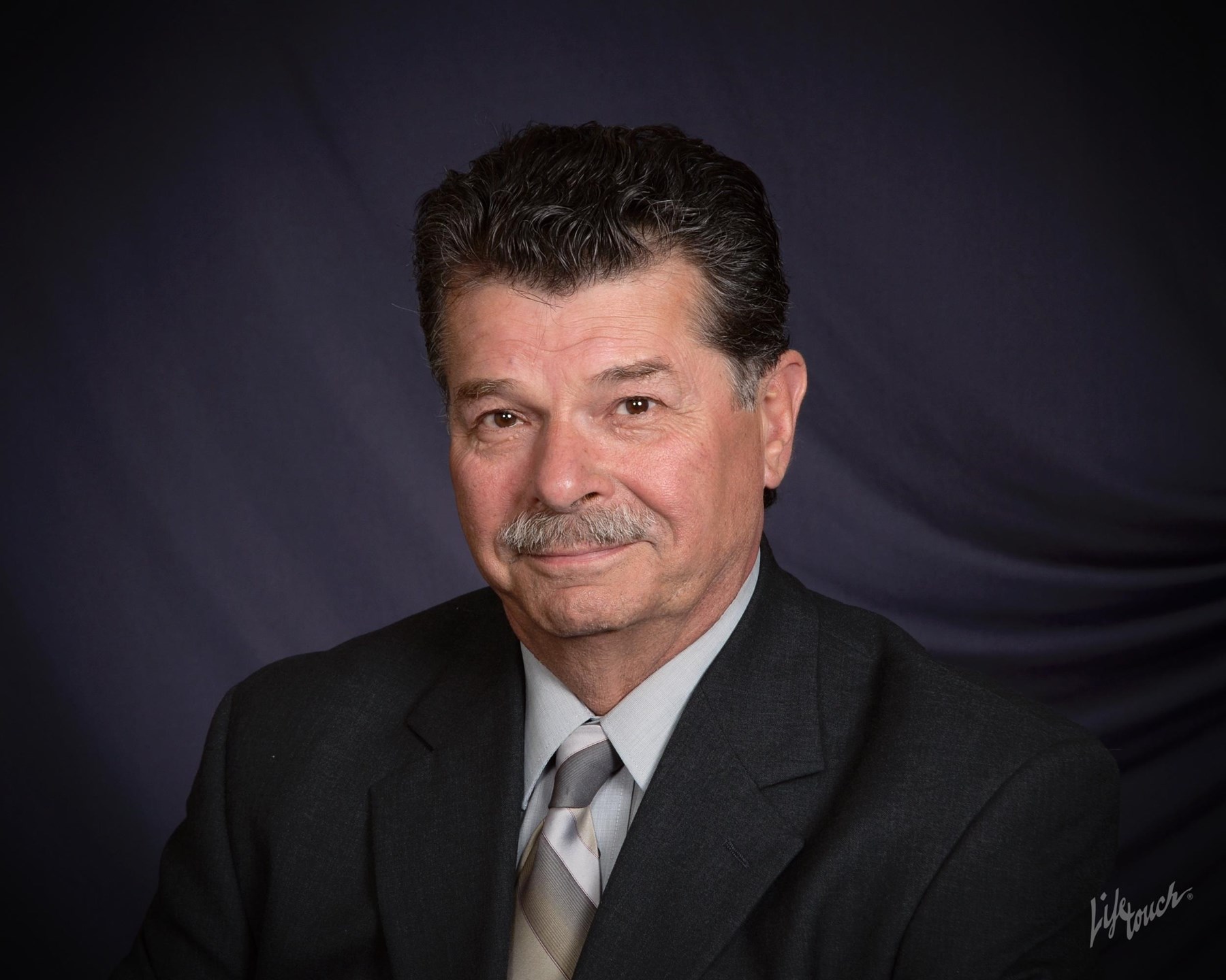 Obituary of Larry Louis Buroccki