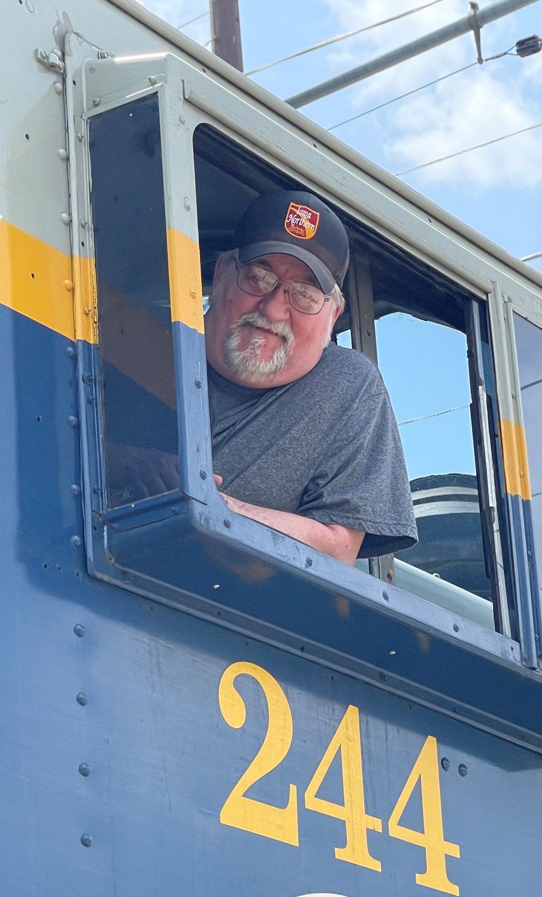 Obituary of Mark Howard Schloemer