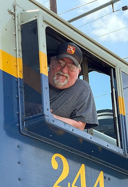 Obituary of Mark Howard Schloemer