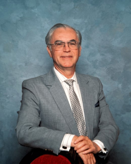 Obituary of Walter L Richards