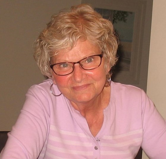 Obituary of Elaine Rosa