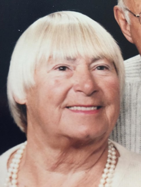 Obituary of Beverly A. Baker Lofgren