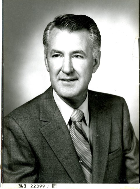 Obituary of Walter Truett Hollis