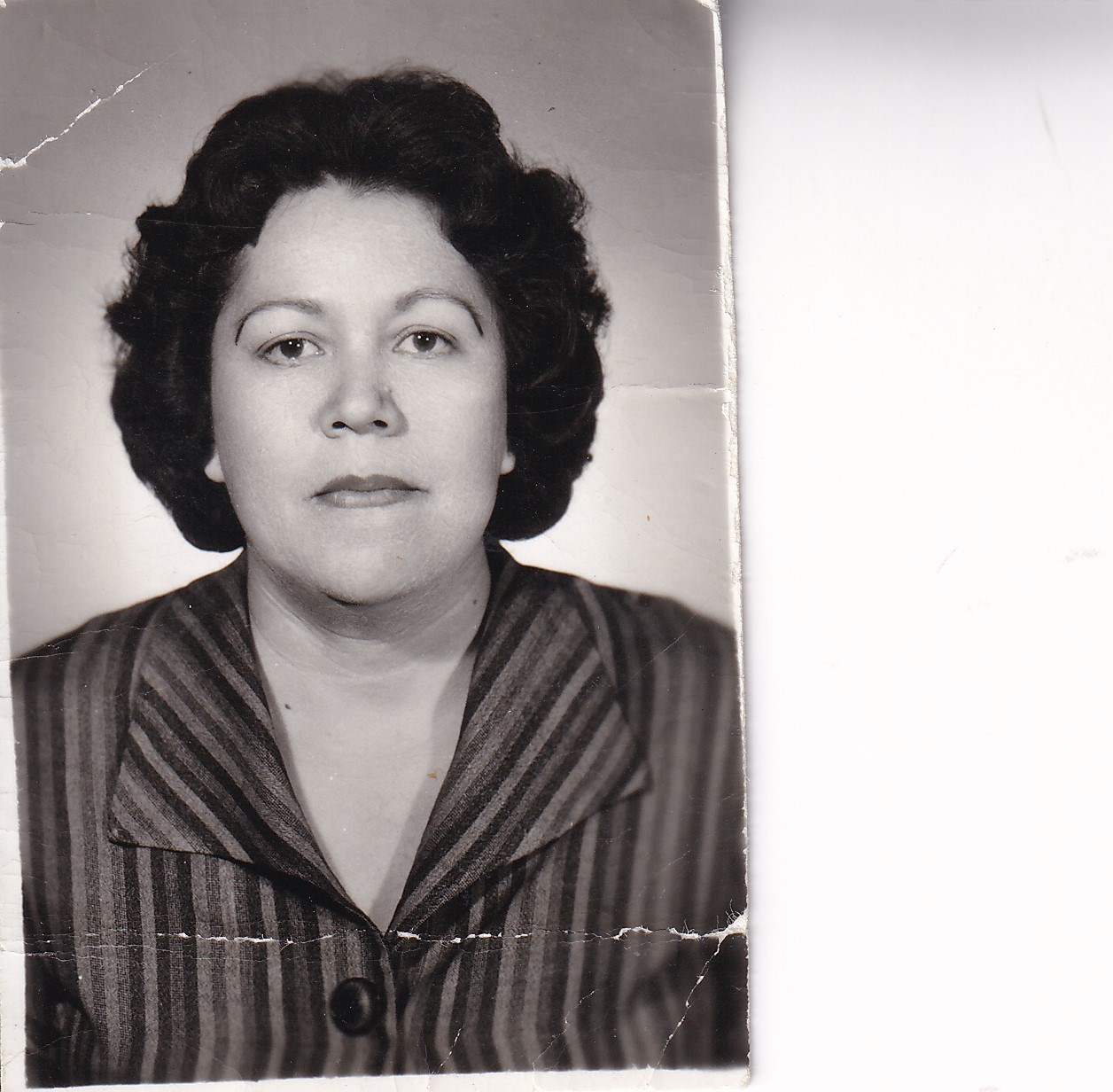 Obituary of Josefina Petris Rios