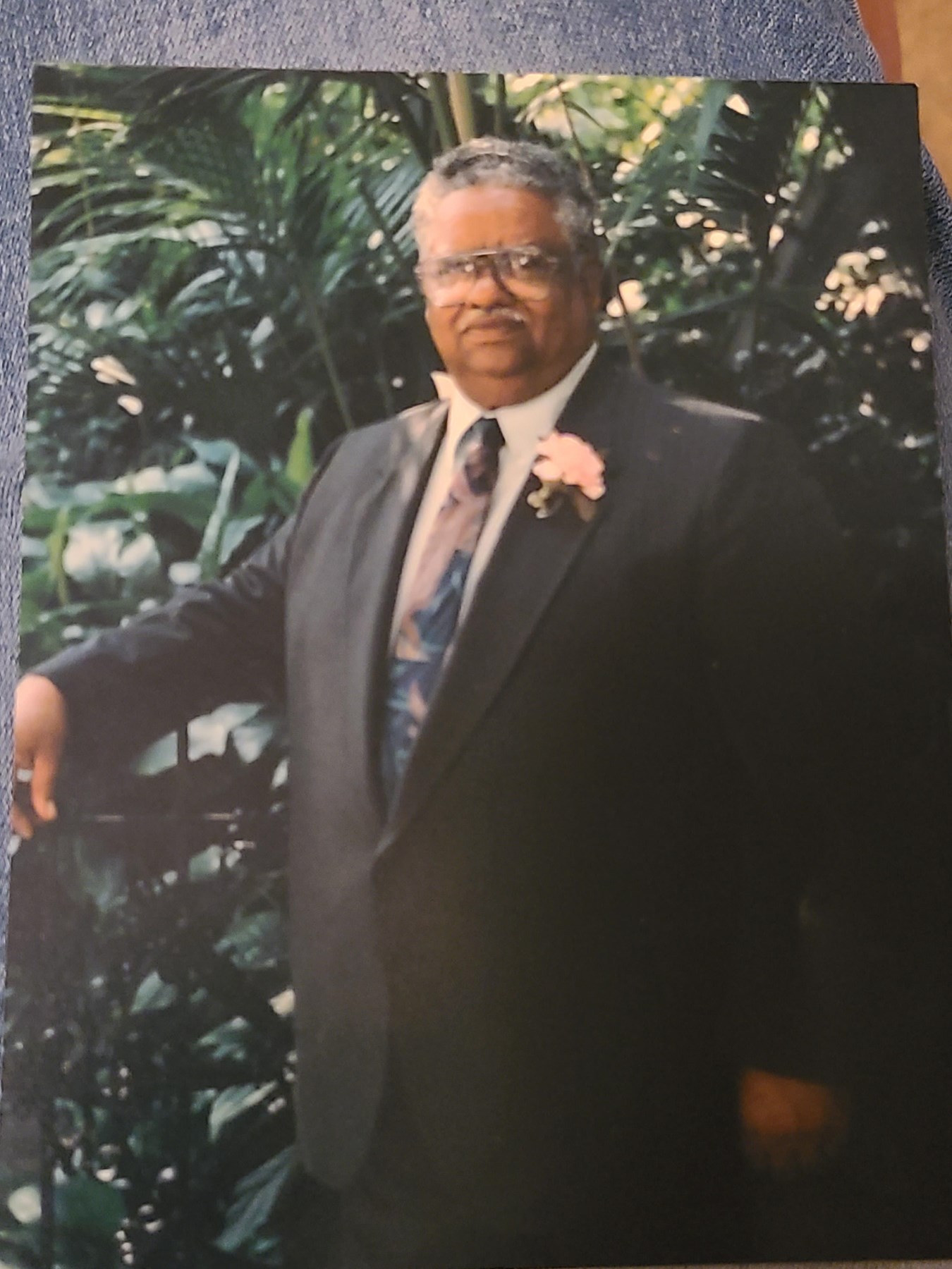 Obituary of Mr. Ervin E Mason