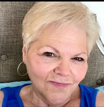 Obituary of Donna "Bee" Blankenship Bryant