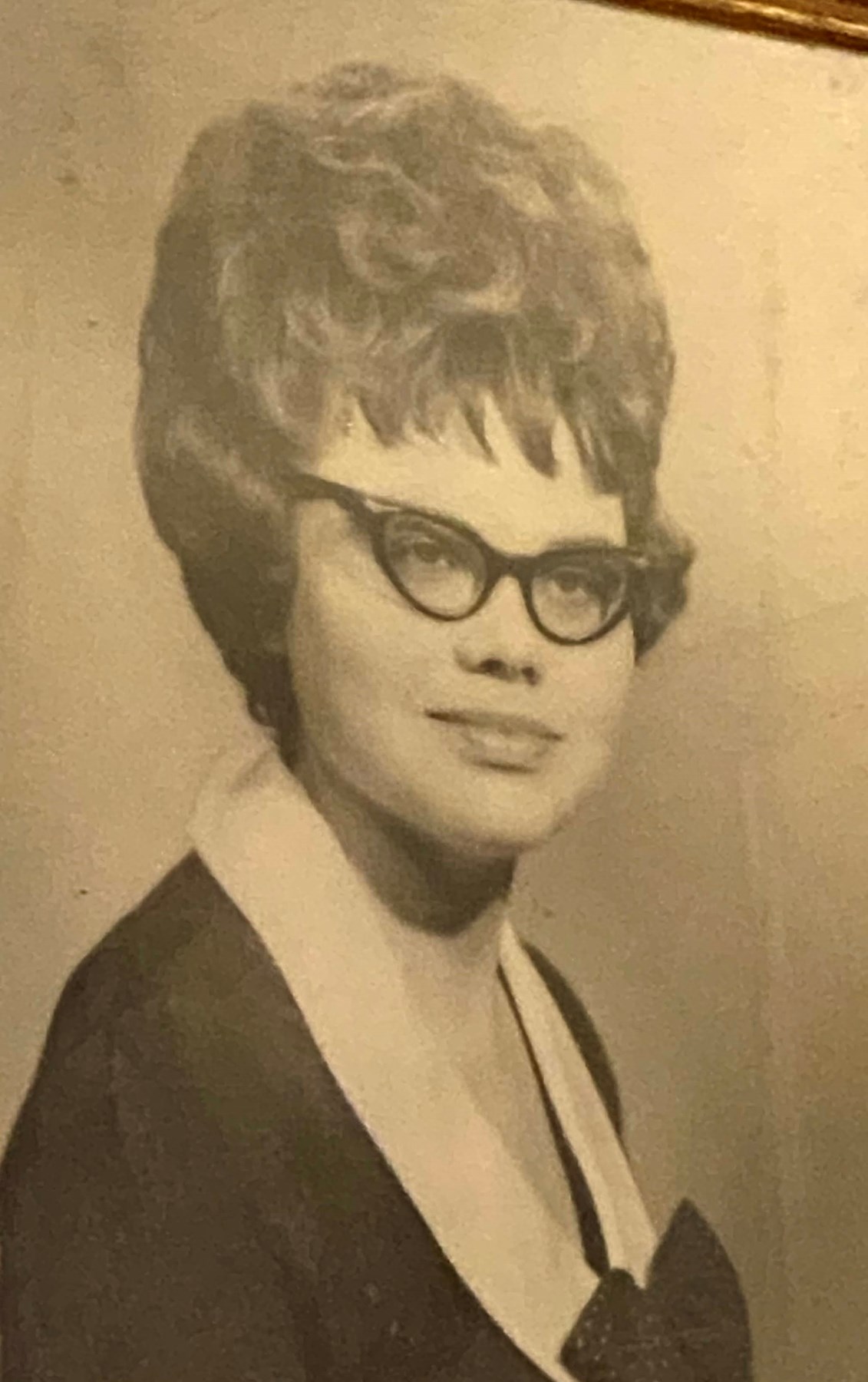 Obituary of Frances Walker Carter