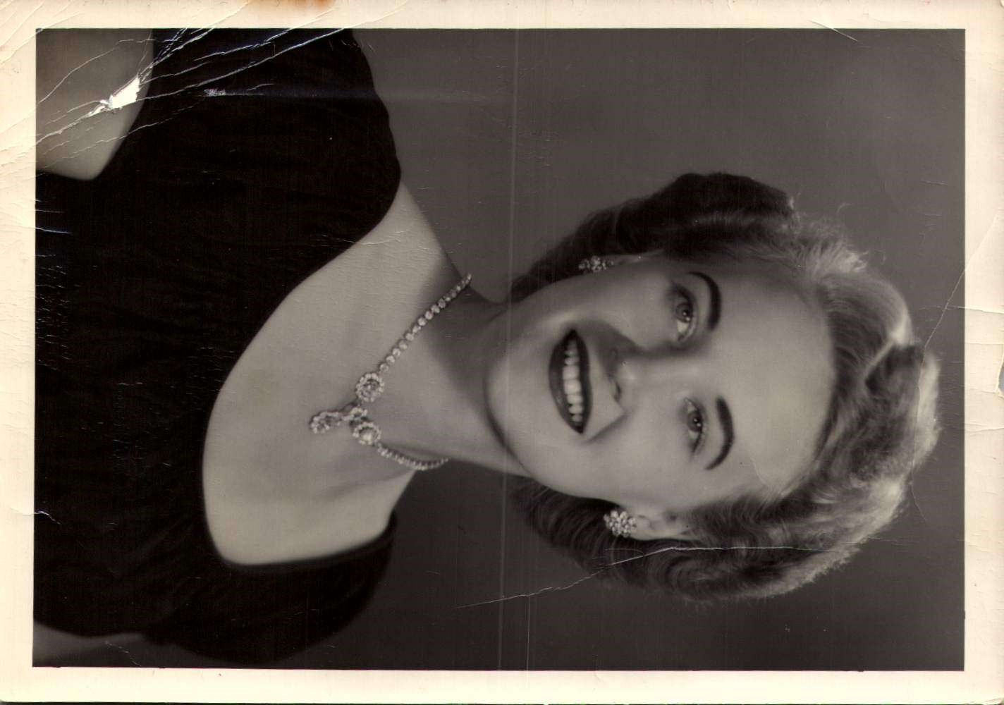 Obituary of Peggy J Fry