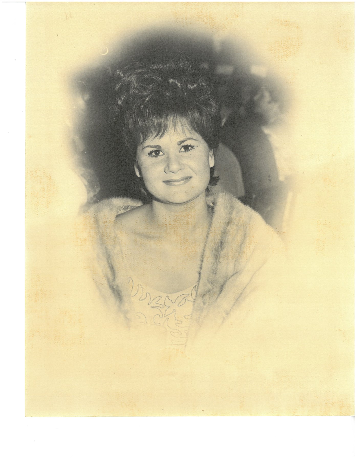 Obituary of Erna "Greta" Reed