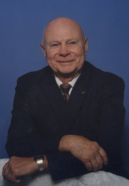 Obituary of Robert "Bob" Kocurek