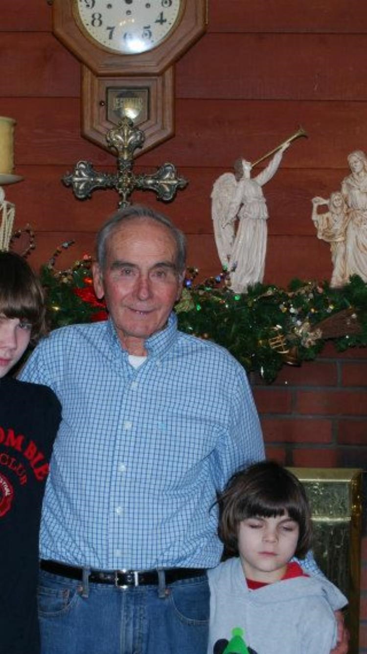 Obituary of Leonard Leon Pierce