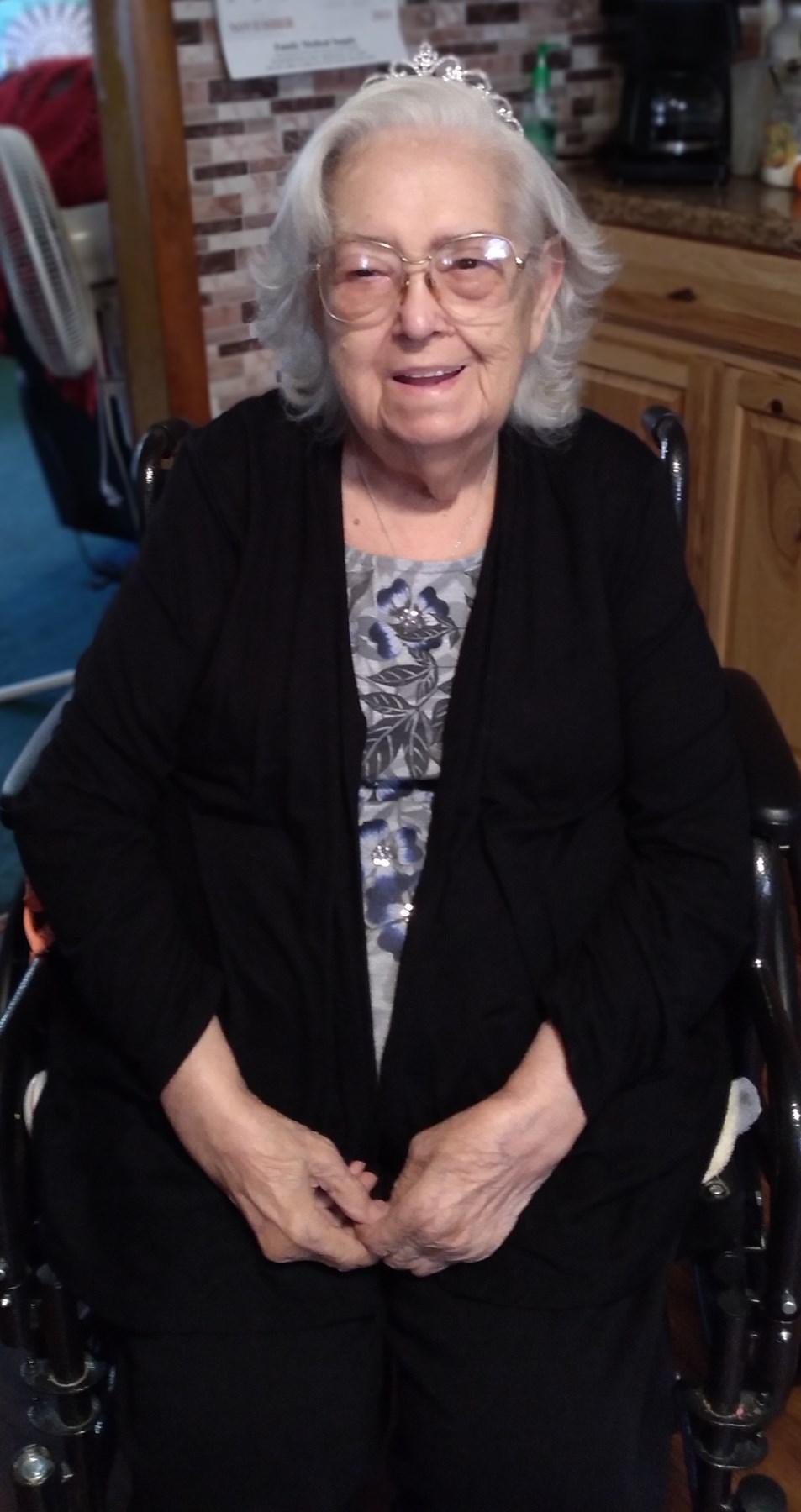 Obituary of Mrs. Elizabeth June Mills