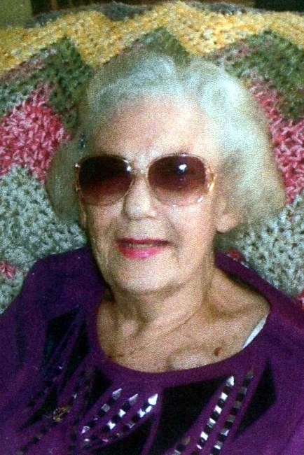 Obituary of Mrs. Evelyn J. Maclean