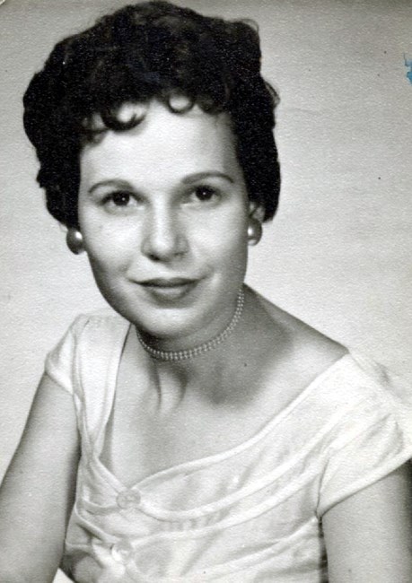 Obituary of Gloria Zeitz