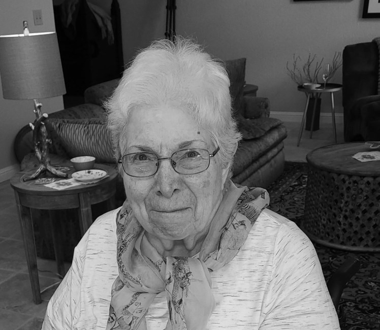 Obituary of Carolyn Lois Mathias