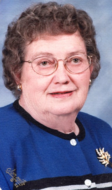 Obituario de Elaine E. Foss