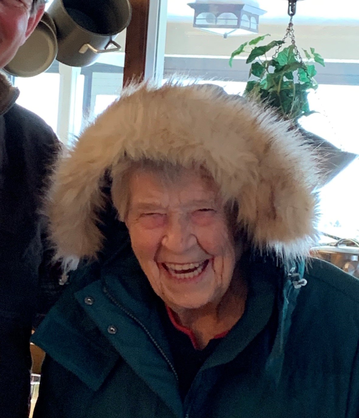 Avis de décès de Rowena Faye Jelaco