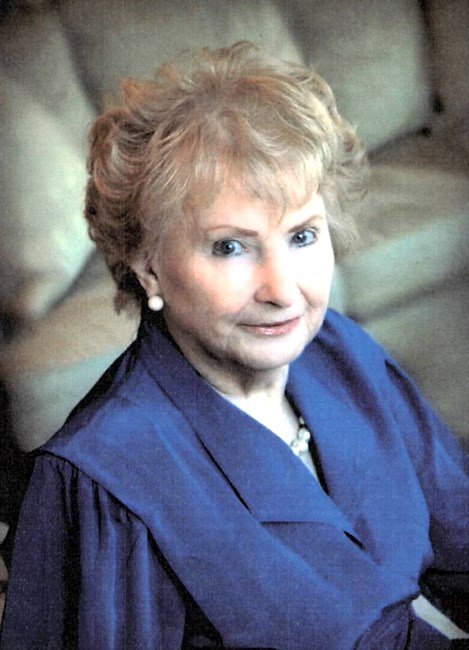 Obituario de Carolyn H. Graham