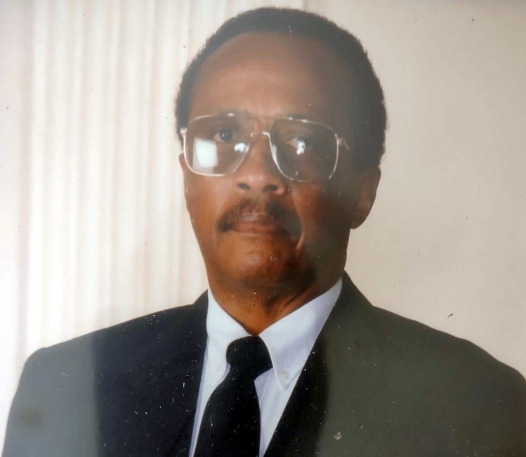 Obituary of Lawrence R Brown Sr.