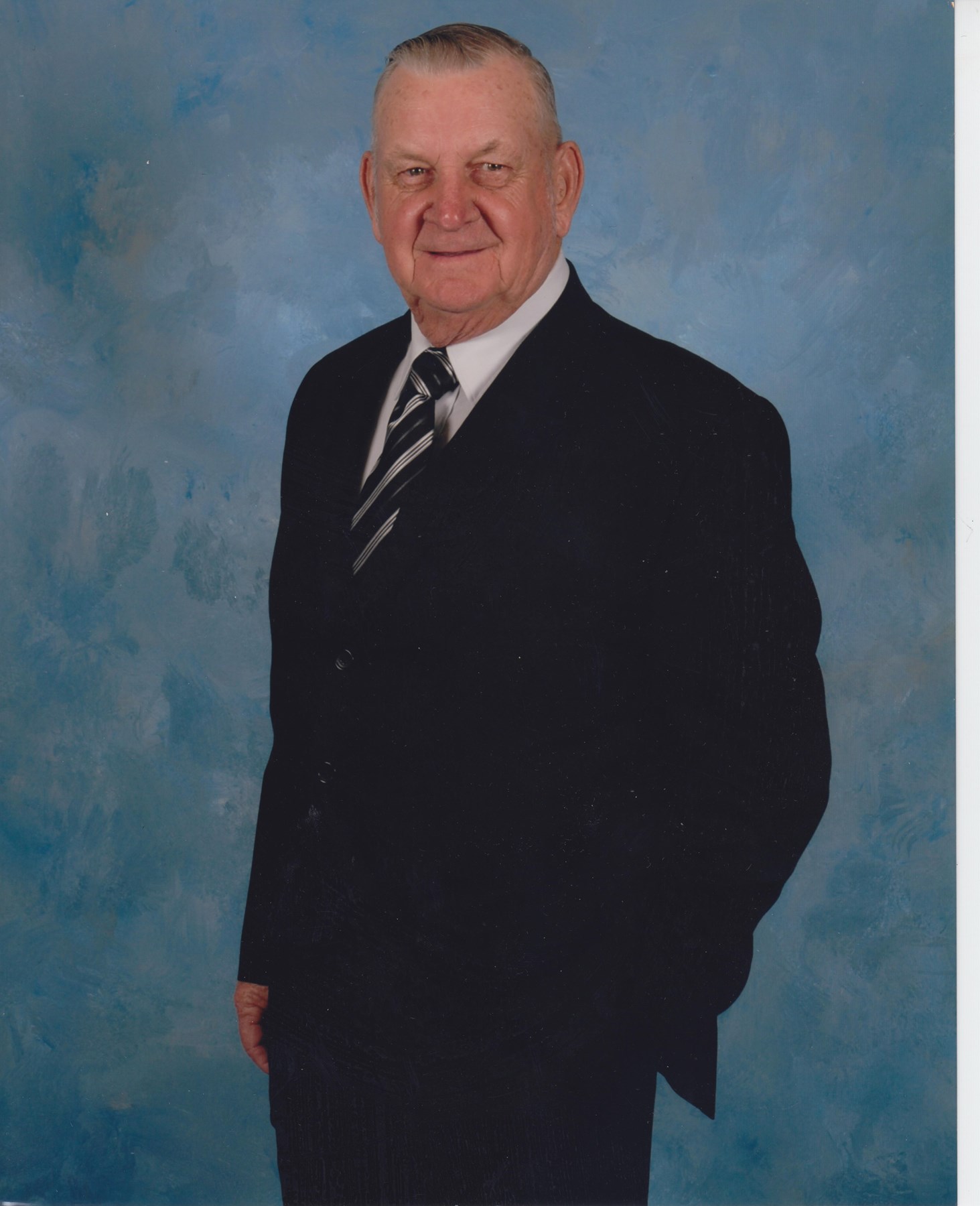 Obituary of Harold "Hal" G. Weeres