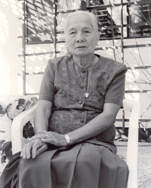 Obituary of Eugenia Apostol