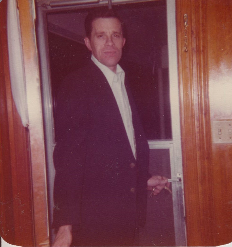 Obituary of Clark Ray