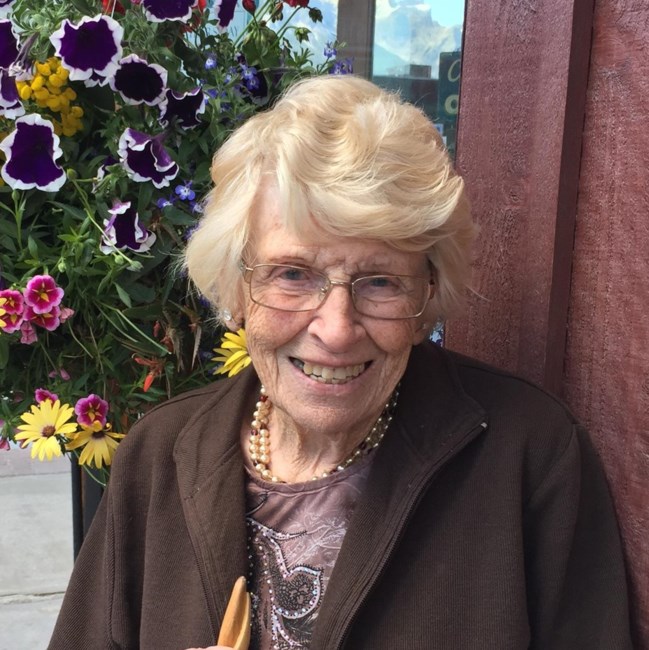 Obituary of Ruth Patsy Lawrence