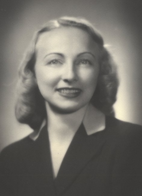 Obituary of Martha Elwood Davis