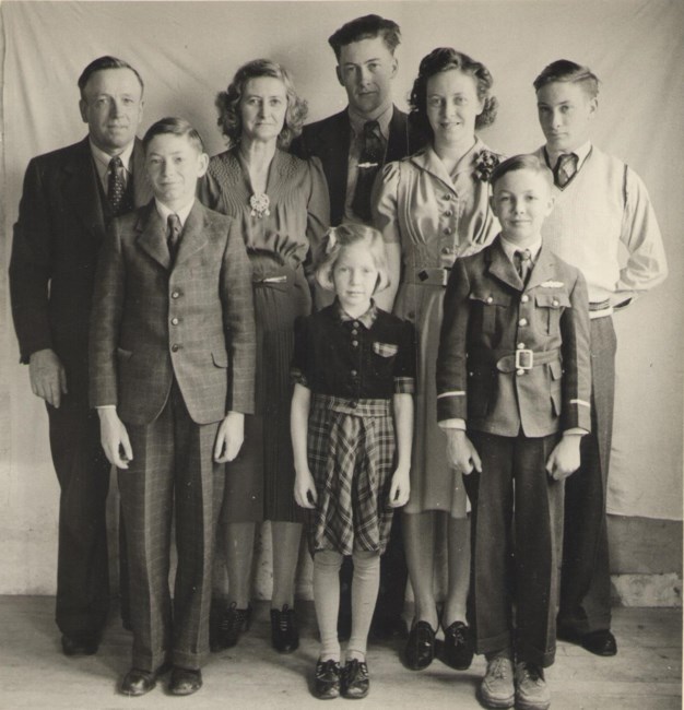 Obituary of Robert Lorne Vance