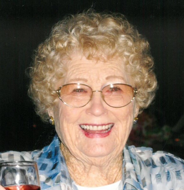 Obituary of Virginia Thresa Moore