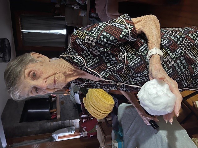 Obituary of Olive Winifred Hoss