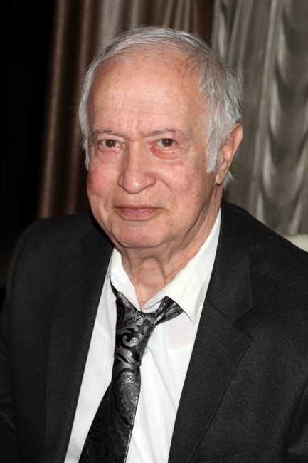 Obituary of Valeriy Vartano Kasparov