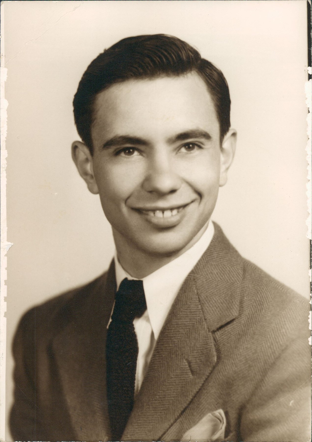 Obituary of Frank James Albrizio