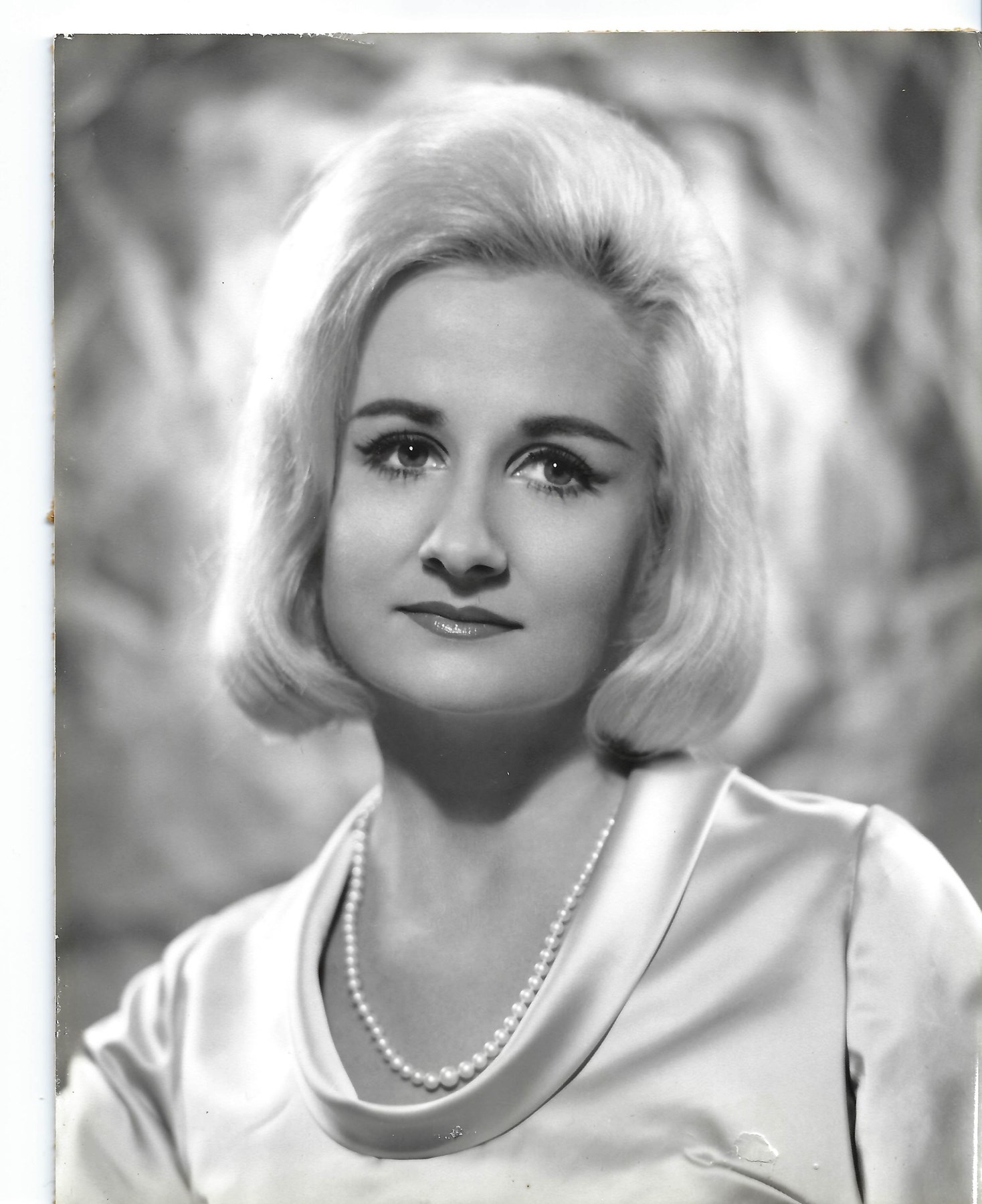 Obituary of Jean Scheuering Lanzetta Rice