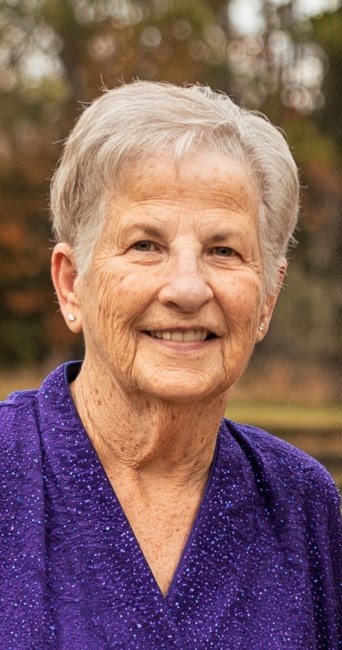 Avis de décès de Ovidette "Vetta" Cobb Strickland