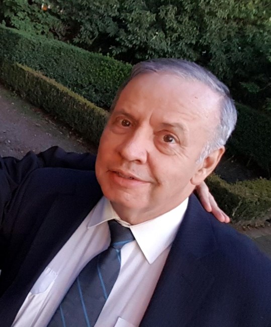 Obituary of Douglas Malcolm Mclean