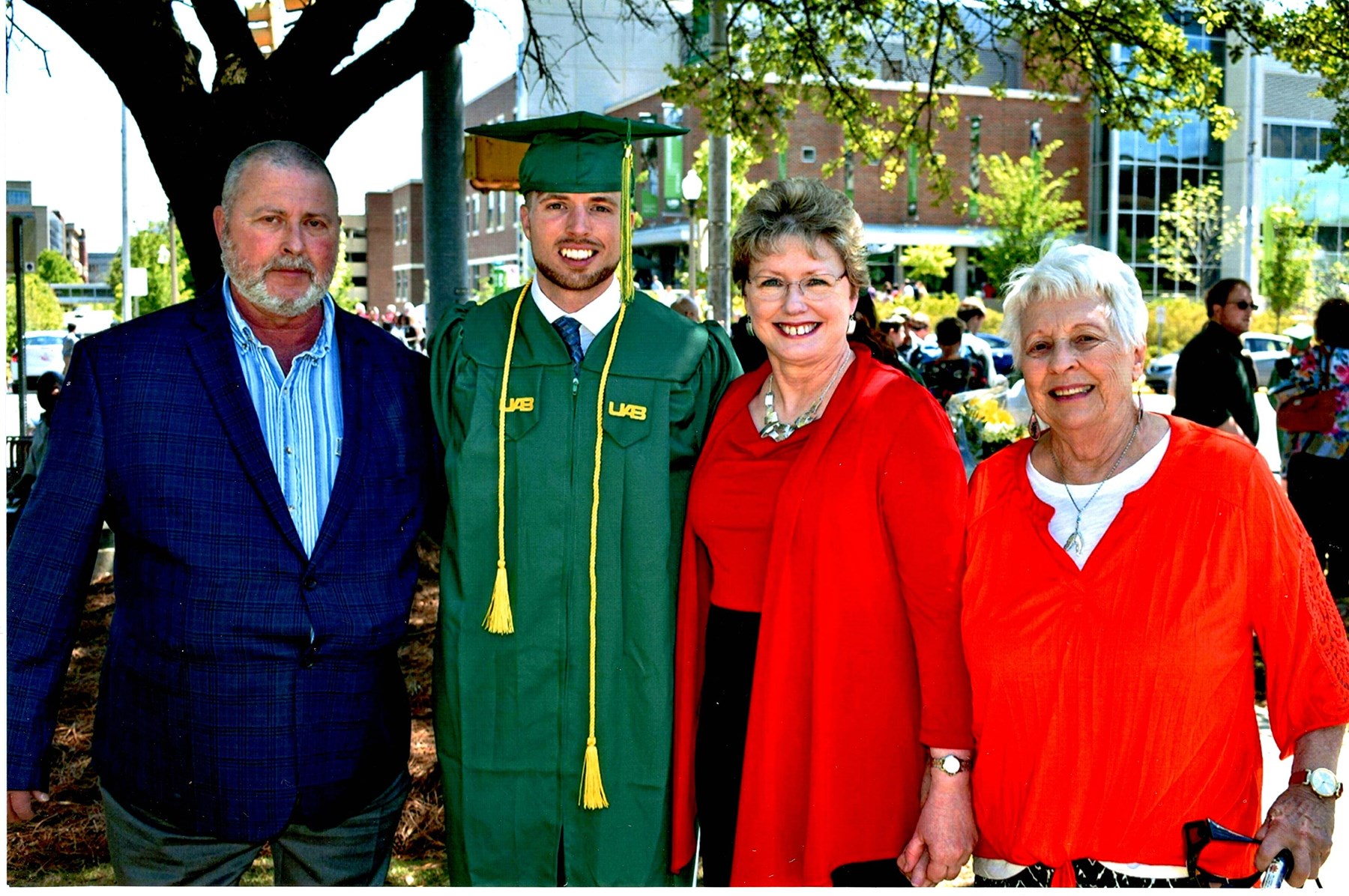 Obituary of Carolyn K. Squires