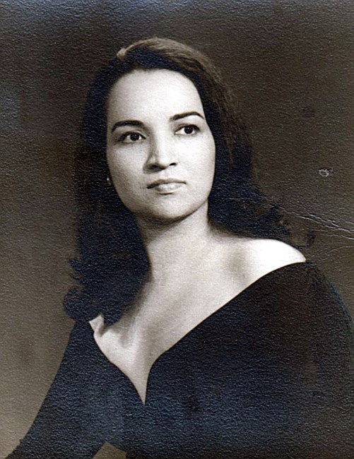 Obituary of Esther Cardella