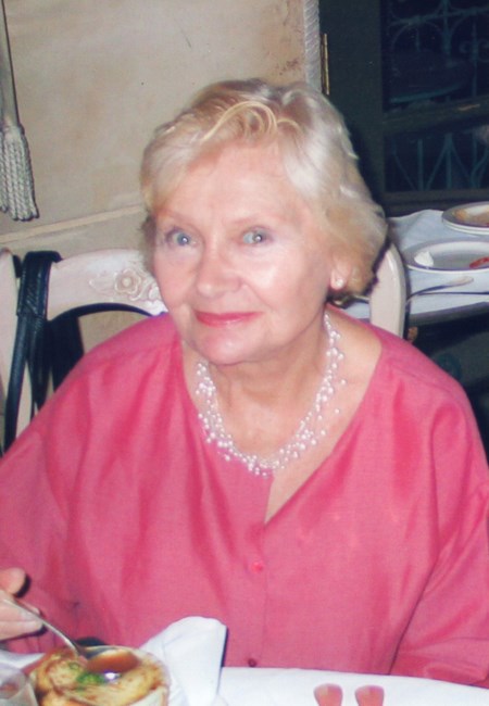 Obituary of Dorothee Hess