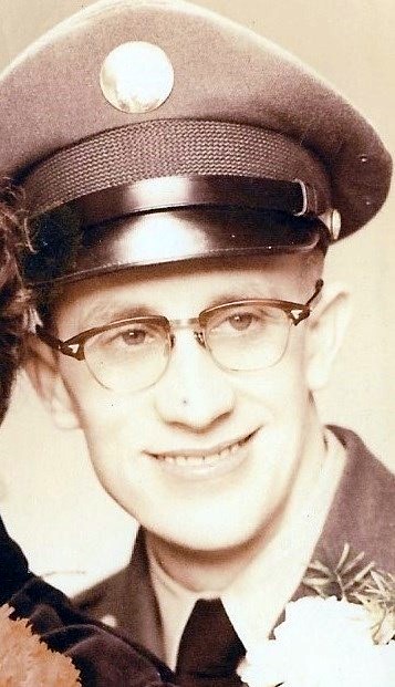 Obituary of Robert McKee