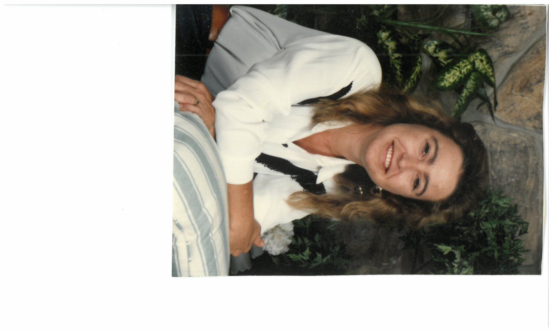 Obituary of Karen Christine Adams