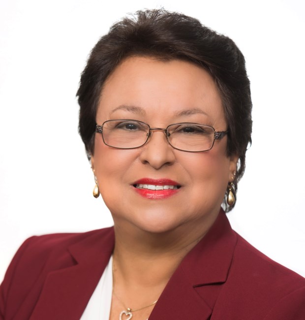 Obituary of Mayra Tabora White