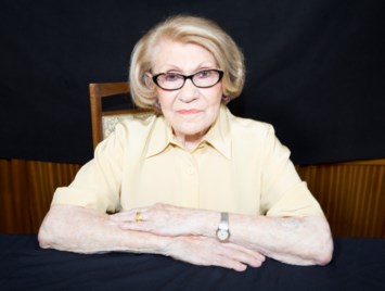 Obituary of Esther Peterseil